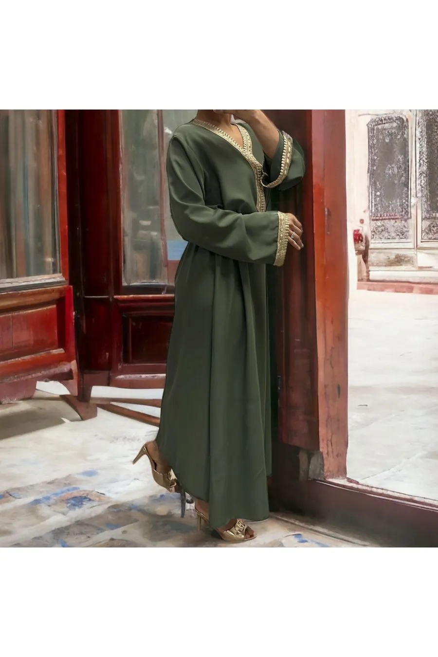 Abaya Qamar kaki