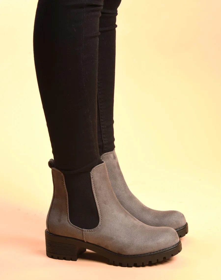 Bottines grises avec semelle crantée & petit talon