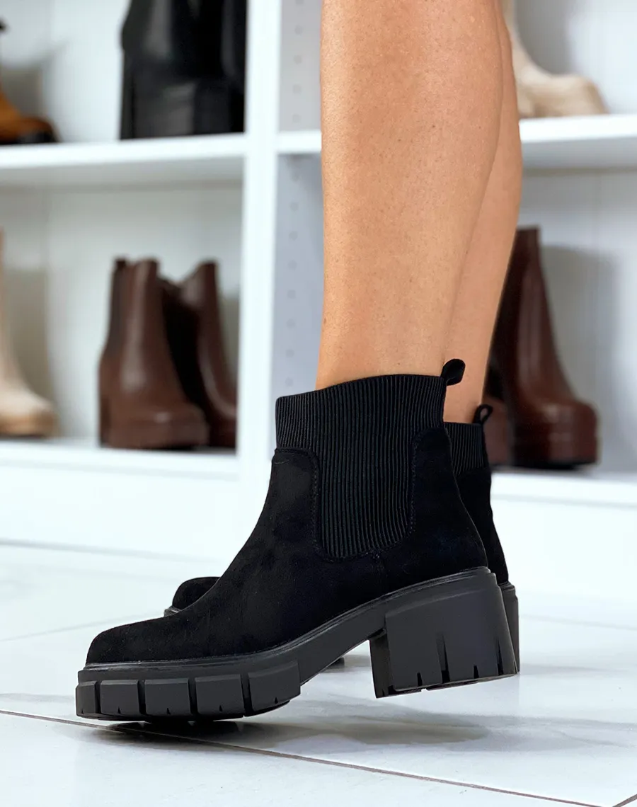 Bottines noires en suédine style chelsea à semelle crantée talonnée