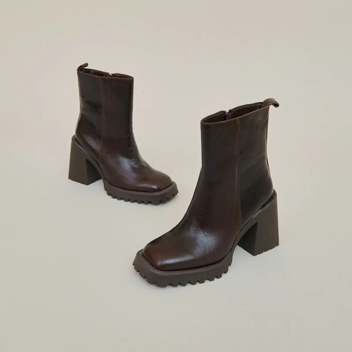 Bottines à semelles crantées et bouts ca... en cuir marron pour Femme | Jonak