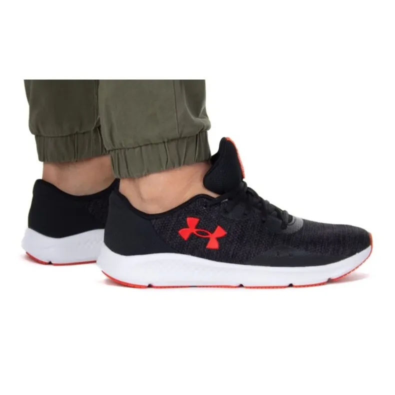 Chaussures Under Armour Charged Pursiut 3 Twist 3025945-002 le noir