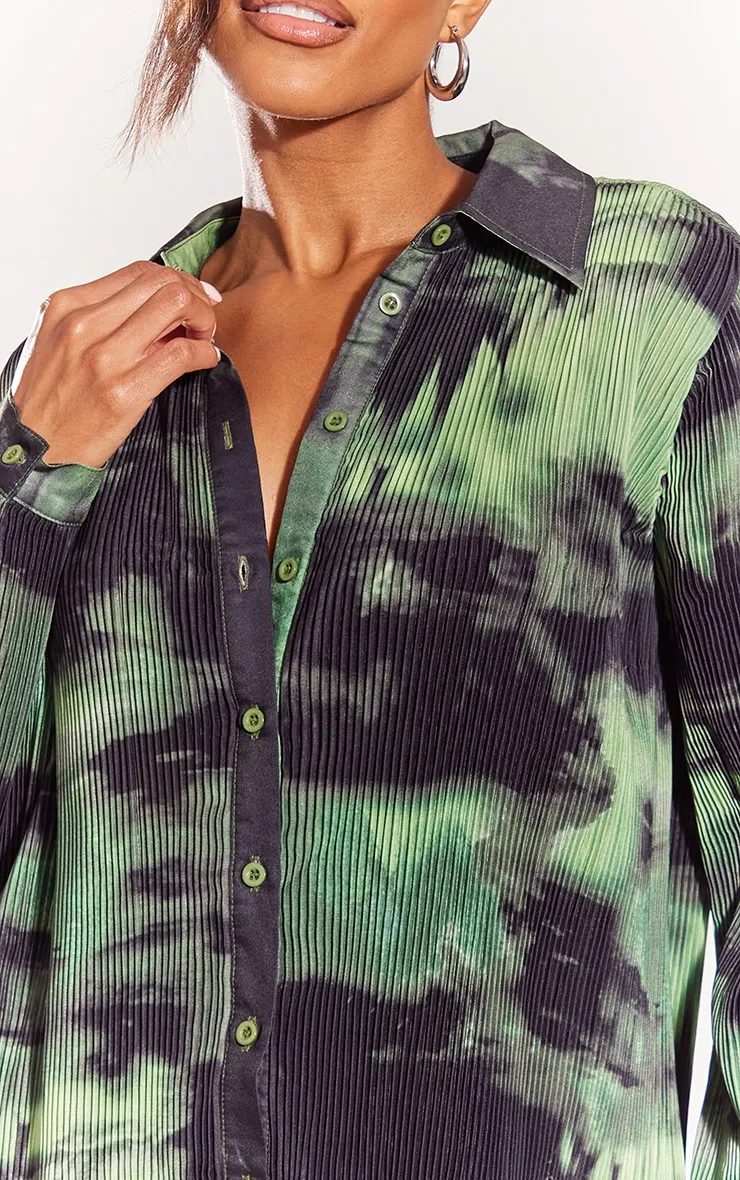 Chemise oversize plissée vert foncé imprimé abstrait à boutons devant