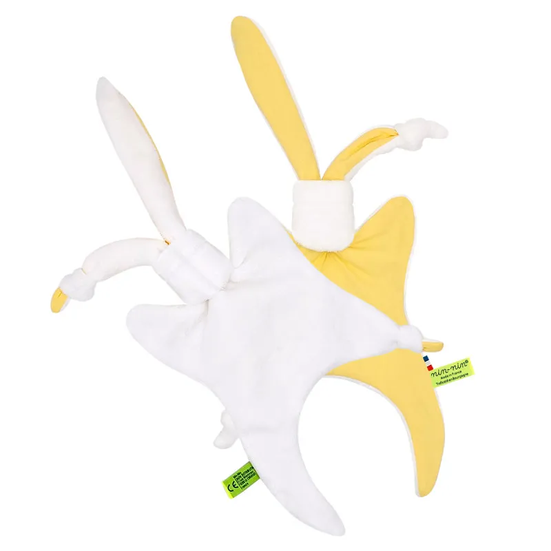 DOUDOU JAUNE LE SCORPION