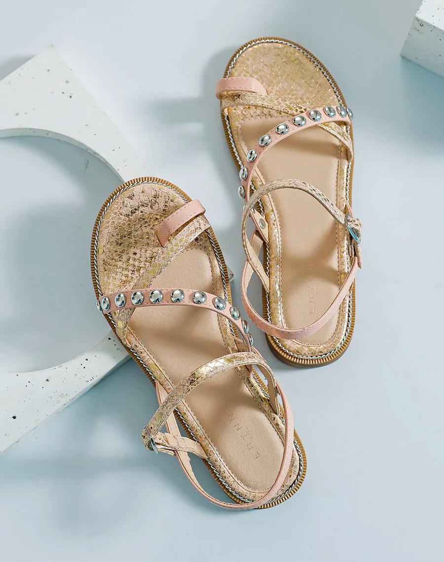 Nu-pieds rose gold à détail clouté