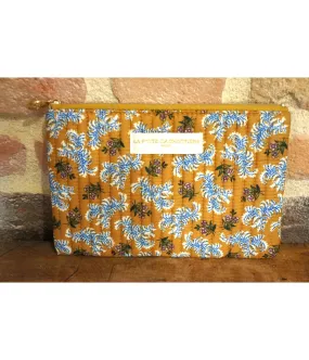 Santaia pochette matelassée jaune moutarde motif liberty fleurs bleues