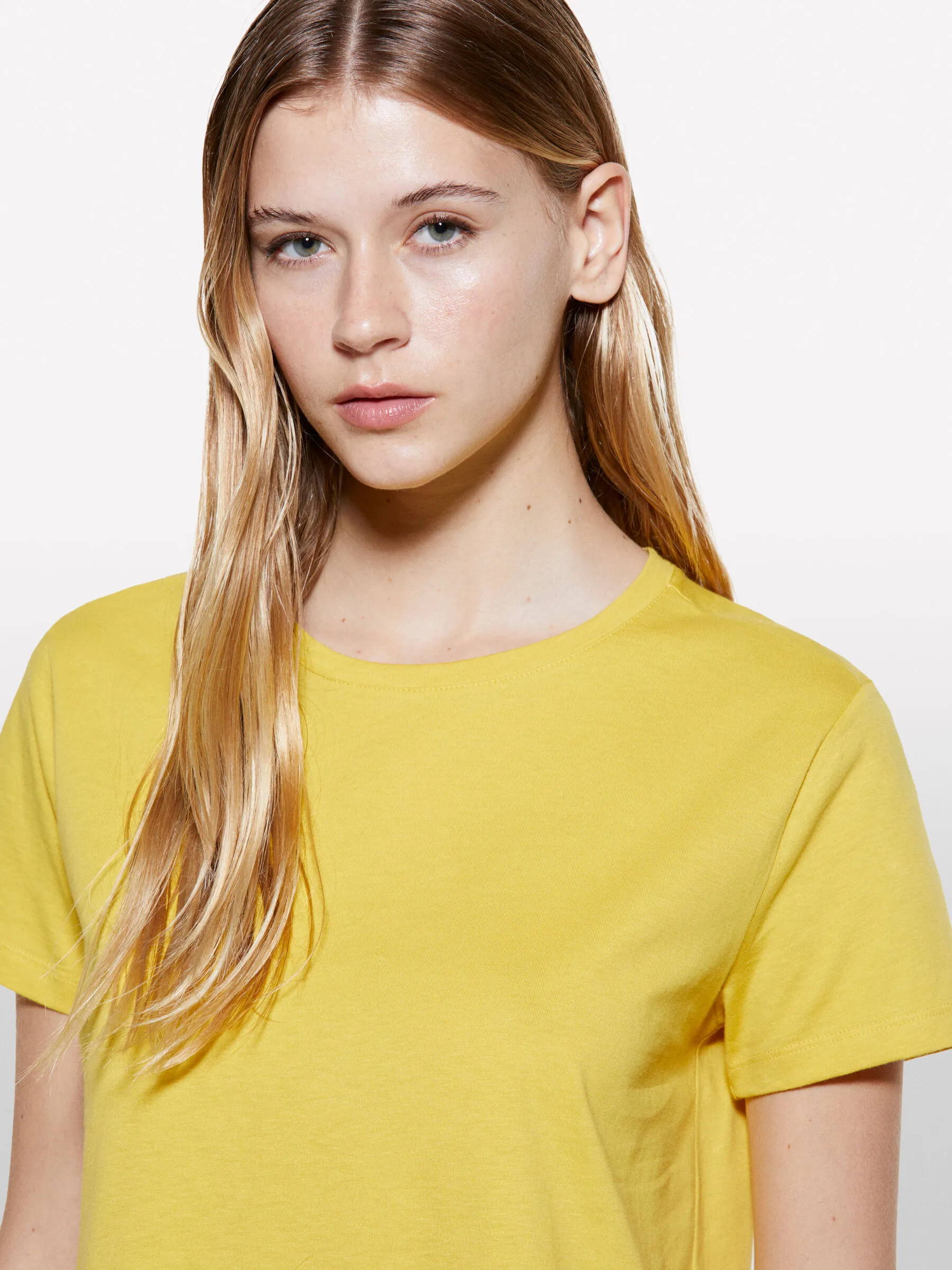 T-shirt jaune moutarde en 100 % coton bio